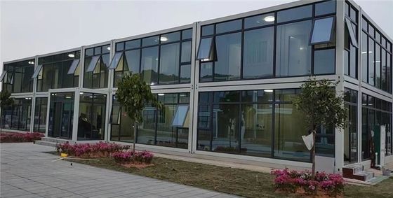 Villa préfabriquée de luxe maison de conteneurs avec fenêtres en aluminium et design moderne