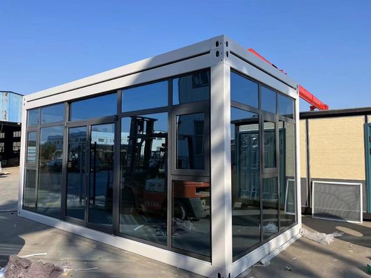 Villa préfabriquée de luxe maison de conteneurs avec fenêtres en aluminium et design moderne