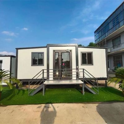 Maison-container mobile largement utilisée avec un style luxueux et un toit en panneaux sandwich EPS