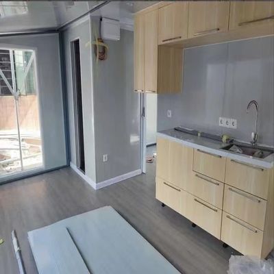 Maison-container mobile largement utilisée avec un style luxueux et un toit en panneaux sandwich EPS