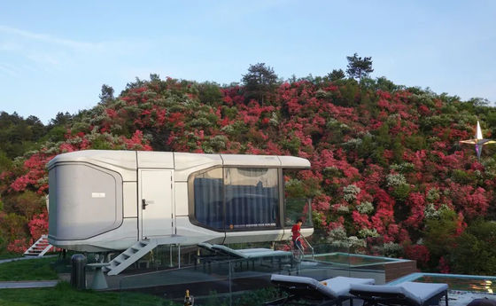 La maison de la capsule solaire de l'espace Le mélange parfait de luxe et de nature sur le plancher de MGO