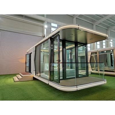 Cottage en verre de style contemporain pour les couples vacances en plein air
