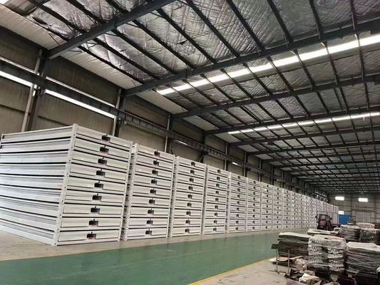 Maison de conteneurs de bureaux préfabriqués avec fenêtre en aluminium